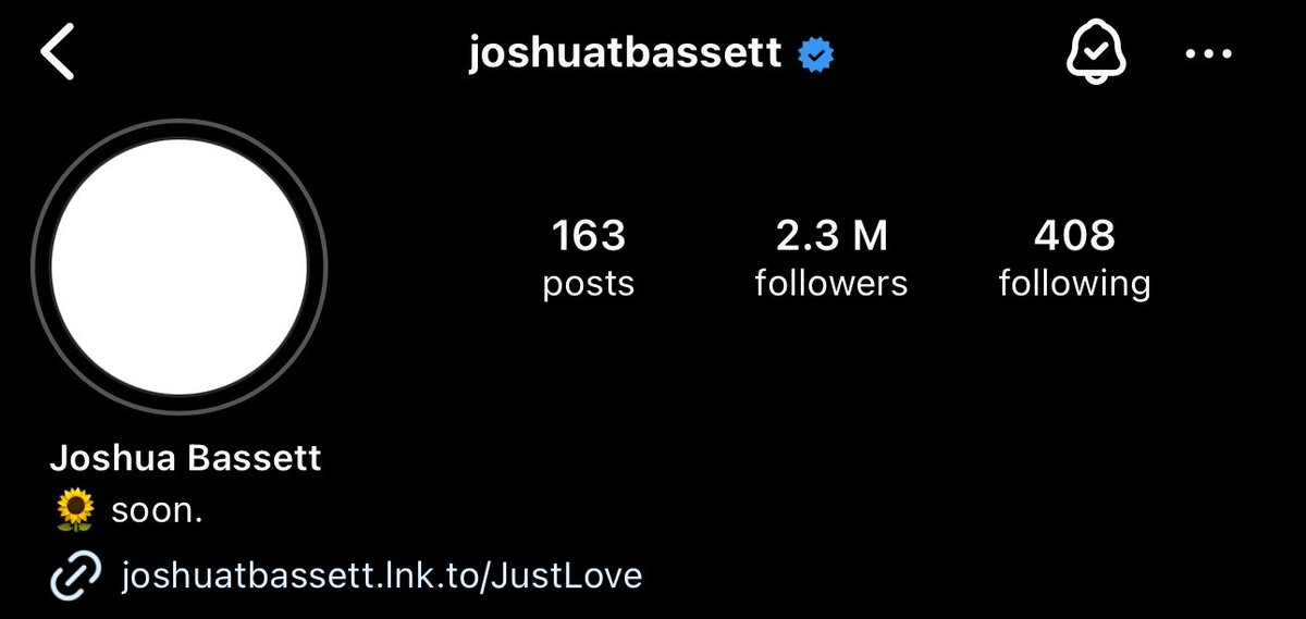 🫶| @joshuatbassett  has a new insta bio 👀