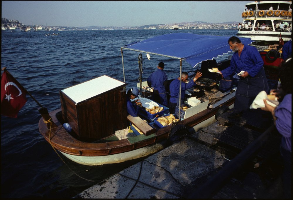 Istanbul, Turkey, 1989 🇹🇷 📷: Samuel Raison