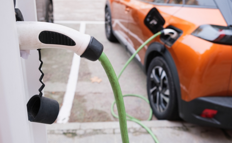 🔌 IS IT POSSIBLE TO CHARGE AN ELECTRIC VEHICLE FOR FREE? 🔌 Find out everything you need to know about free EV charging points in our handy guide >> bit.ly/3PDZqb0 #VertuMotors #EV