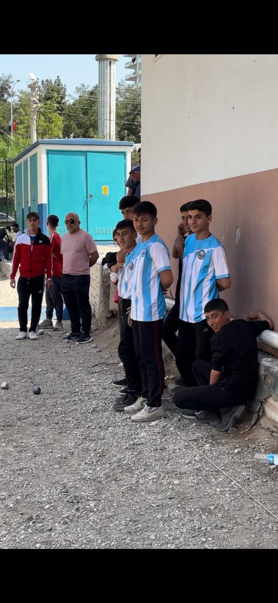 VKaihl's tweet photo. Okulumuz genç erkekler okullar arası Bocce petank Turnuvalarında Siirt İl Birincisi olmuşturSiirt genç erkekler okullar arası volo basamak misabakalarında Kadir SARSILMAZ ikinci olmuştur.
Çalışmaları için öğretmenimiz Sezai ERGÜL ve öğrencilerimizi tebrik ederiz https://t.co/aOqF5C7HtL