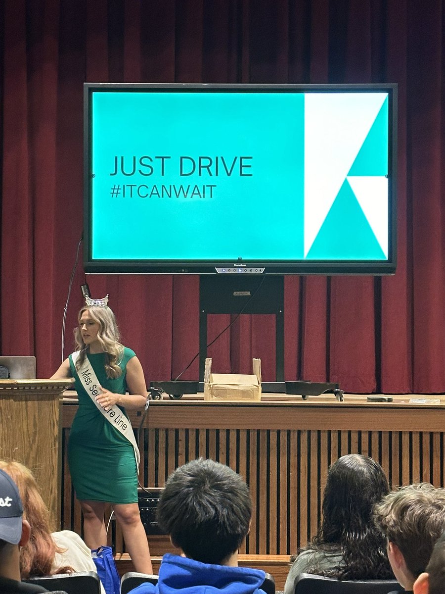 Beth Rehmann tweet media