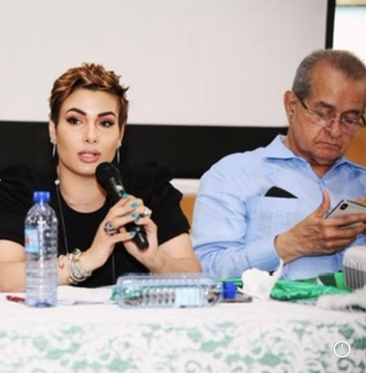 Dr. <a href="/franklinalm/">Franklin Almeyda</a>😔🥺

Nos enseñaste a volar y nos picaste los pies, pero jamás me enseñaste a soportar este dolor que siento ahora que no estarás con nosotros, tus nietos y yo ahora no sabemos cómo calmar este dolor 

Cuán grande eres y serás Franklin Almeyda gracias por tanto mi