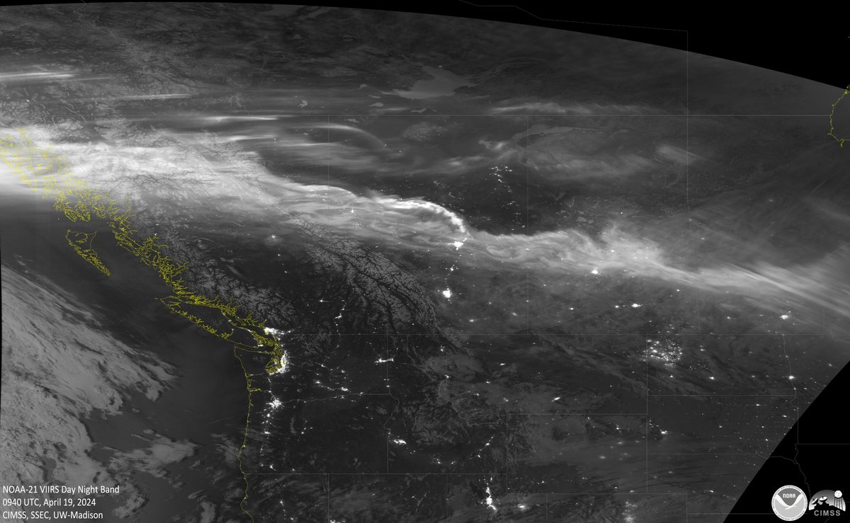 @NWSSeattle @Skunkbayweather Here's a view from space of the Aurora Borealis north of #Seattle last night captured by the #NOAA21 satellite. #WAwx