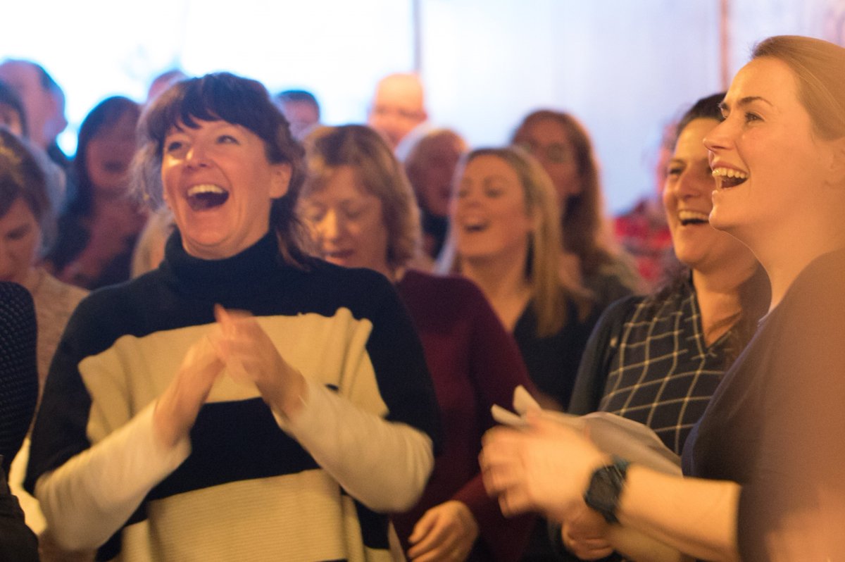Monday at 7pm! Sing for the hell of it! with Dave Flynn returns! Join our fun sing-a-long! No musical experience is required. It’s all about just having fun & singing together >>rb.gy/yht3ms #Sligo #HeartOfSligo
