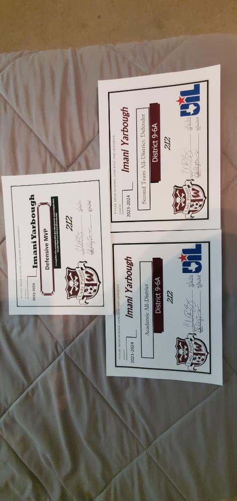 imani_yarbough's tweet photo. Tuesday we had our annual soccer banquet. I had a great time ending the season with my teammates. I left with Defensive MVP, Second team all-district, and academic all-district. https://t.co/aUjy2lbNee