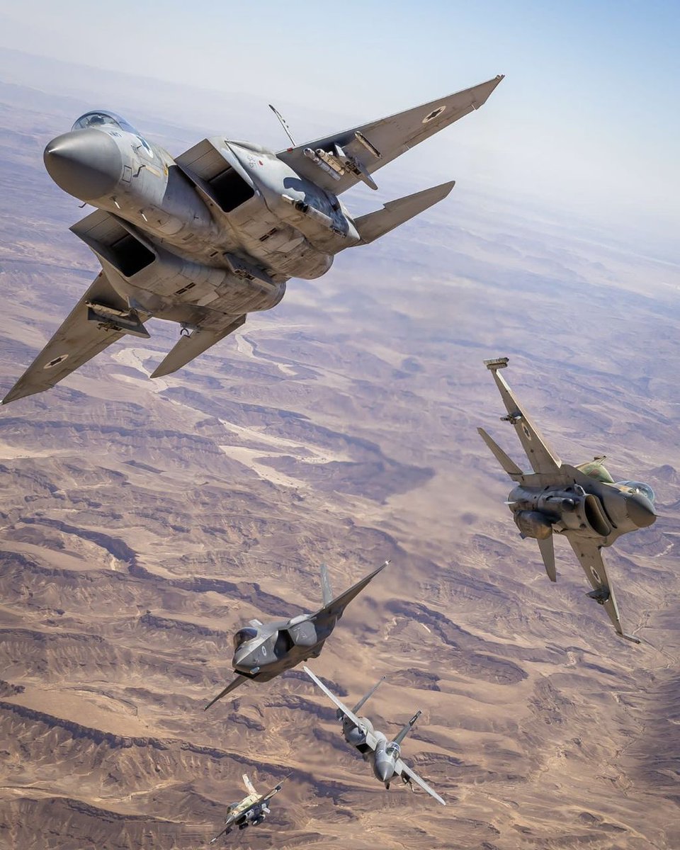 What did we learn about 🇮🇱🇮🇷🇯🇴🇺🇸 this week: 1) Iran can not damage Israel, as long as 2) Jordan allows Israeli Air Force and US Air Force fighters to intercept Iranian drones and cruise missiles in Jordanian air space, which means that for Israel 4) Jordan remains the most 1/3