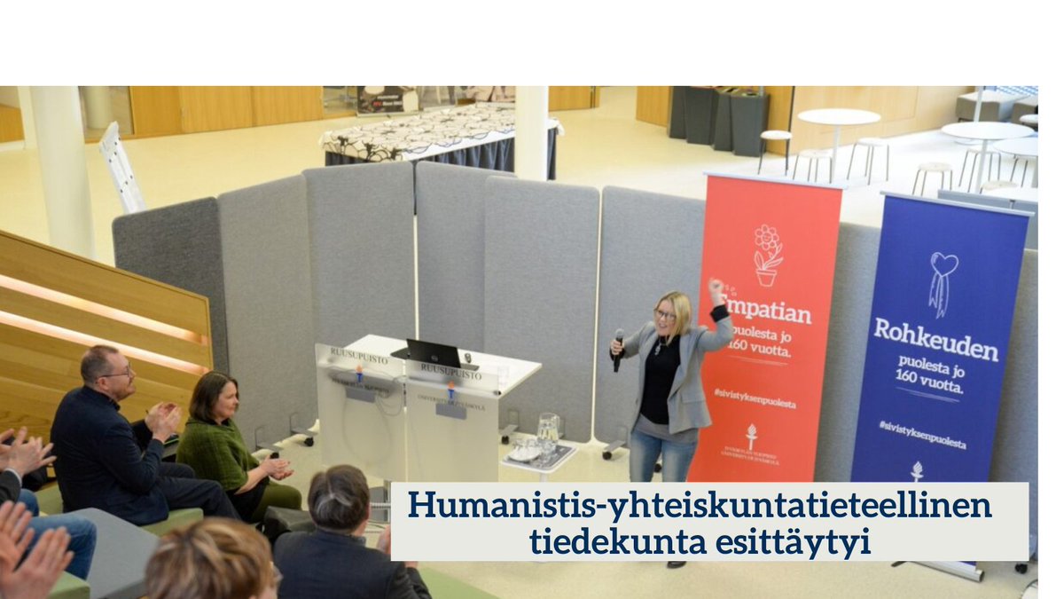Jyväskylän yliopiston Tutkimuksen huiput -sarjan avasi humanistis-yhteiskuntatieteellinen tiedekunta 17.4.2024 Esityksissä painottui temaattinen monipuolisuus, vaikuttavuus ja kytkeytyminen yhteiskuntaan #JYUnique #JYUhytk #Tiedettäkaikille #JYUWell bot.fi/3x33