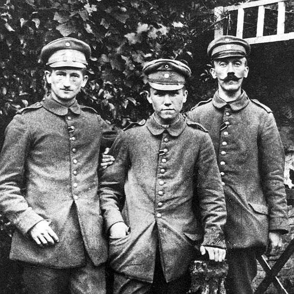 Adolf Hitler (right). First World War. 1914