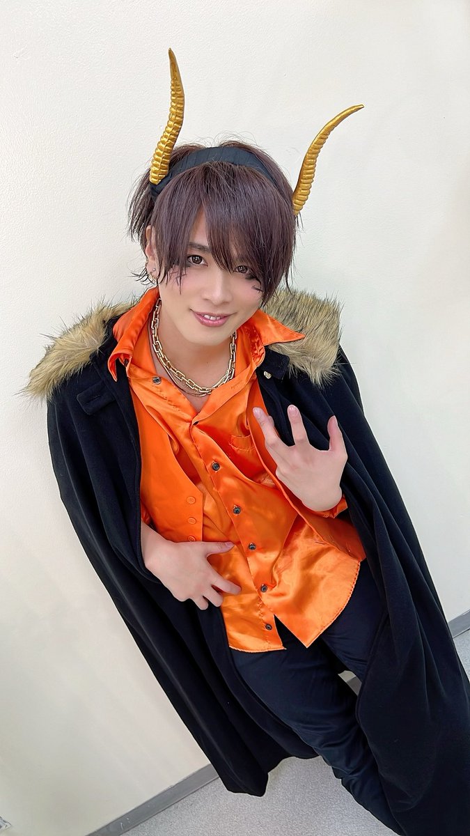 今日は、 天使と悪魔のお話だったぁ🤩🔥 新曲やるのかな？ぐらい か