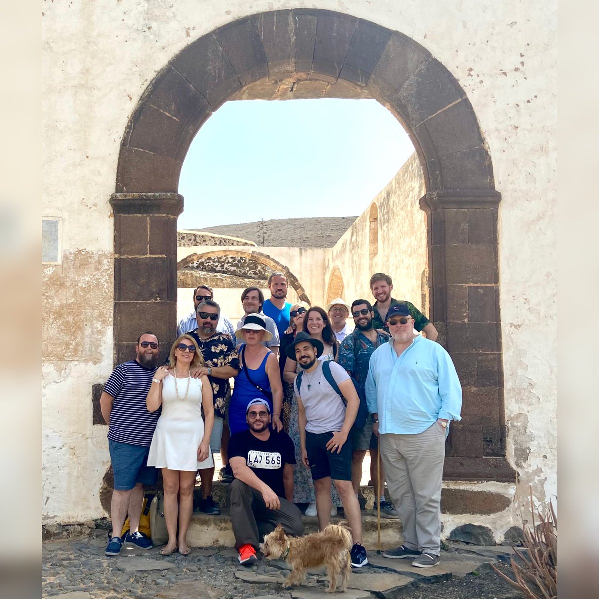 Elenco de Gianni Schicchi. Un placer. El lugar mágico: Convento de San Buenaventura, en #Betancuria (#Fuerteventura).
¡Viva Schicchi y viva Puccini!#ADELANTE
#antoniotorres #barítono #baritone #operalife #singerlife #ópera #opera #malagueño #malagueñosiempre #giannischicchi