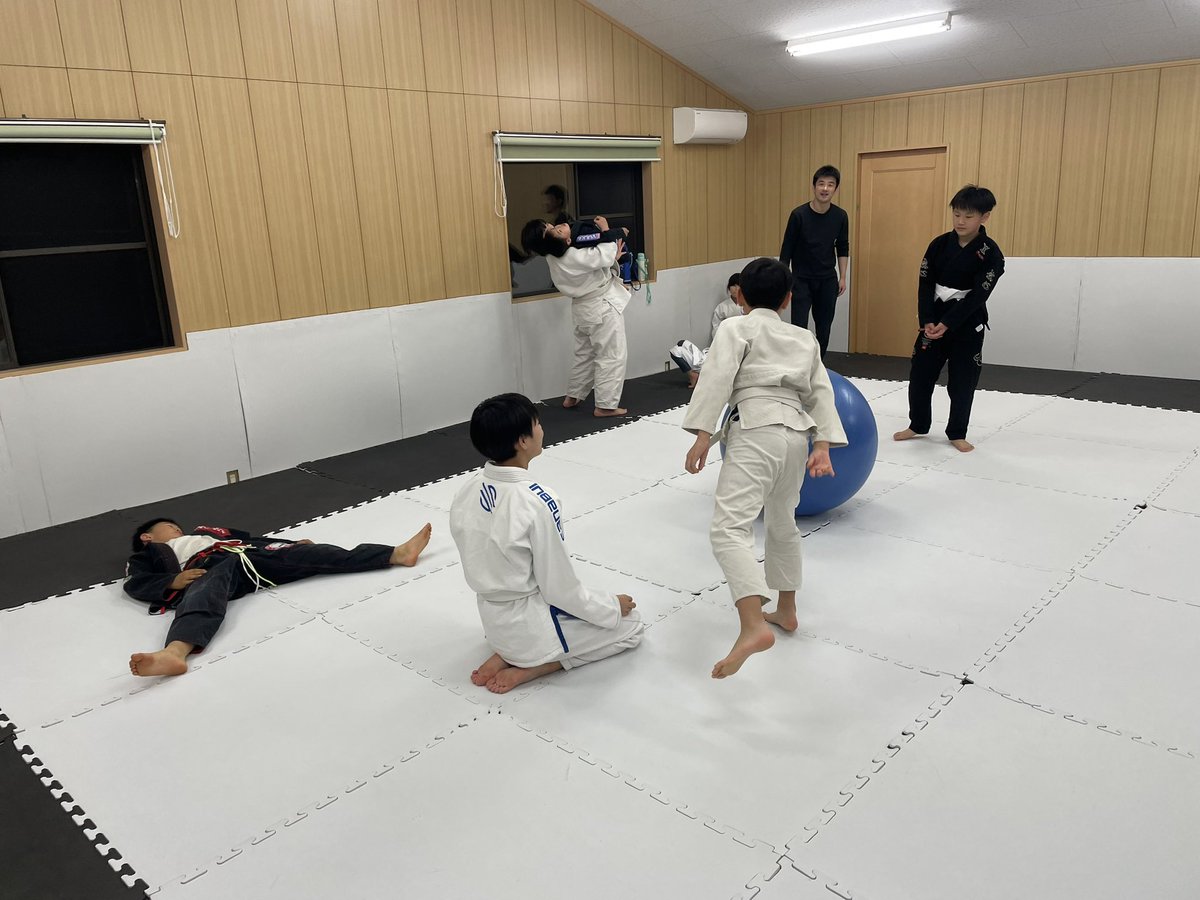 xtreme_bjj_tok tweet picture