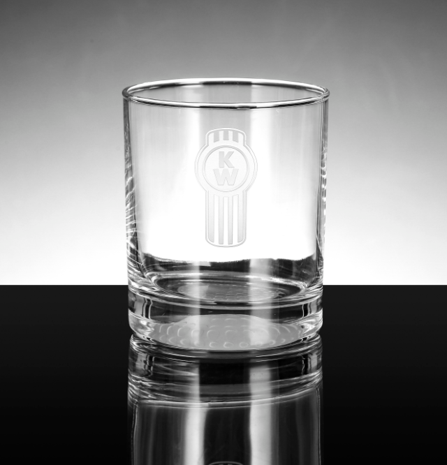 awardstrophyusa's tweet photo. Golf Ball Crystal Whiskey Glasses @awardstrophyusa the best crystal glassware supplier in USA.

#golf #golfball #whiskey #glasses #golfglass #gift #gifts #crystalgifts #promotionalgifts #corporategiftideas #CorporateGifts #promotionalproducts #crystalrecognitionawards https://t.co/I3fslnG13m