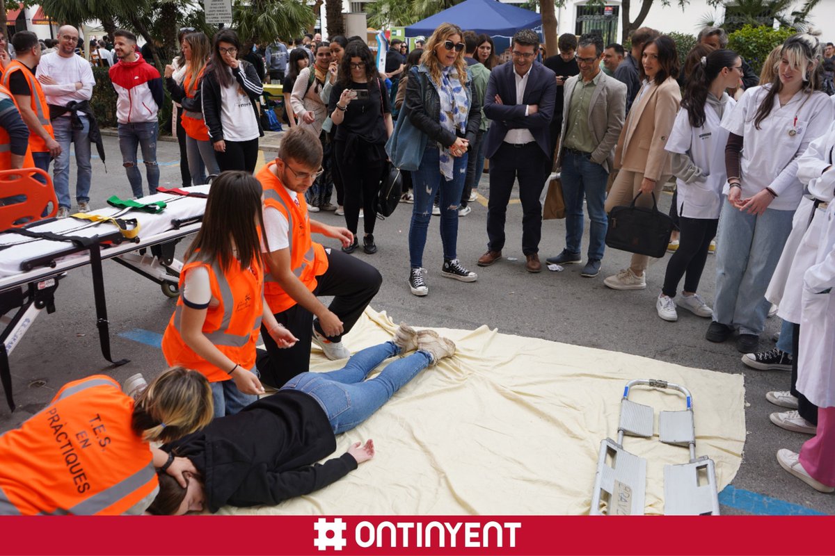 Aquest divendres, Ontinyent ha acollit la Fira de l'Estudiantat. ✅Un acte que servia com a cloenda de la VIII Setmana Pedagògica organitzada per la Regidoria d'Educació. Una edició que ha servit per commemorar el 90 aniversari de la realitzada en 1934.