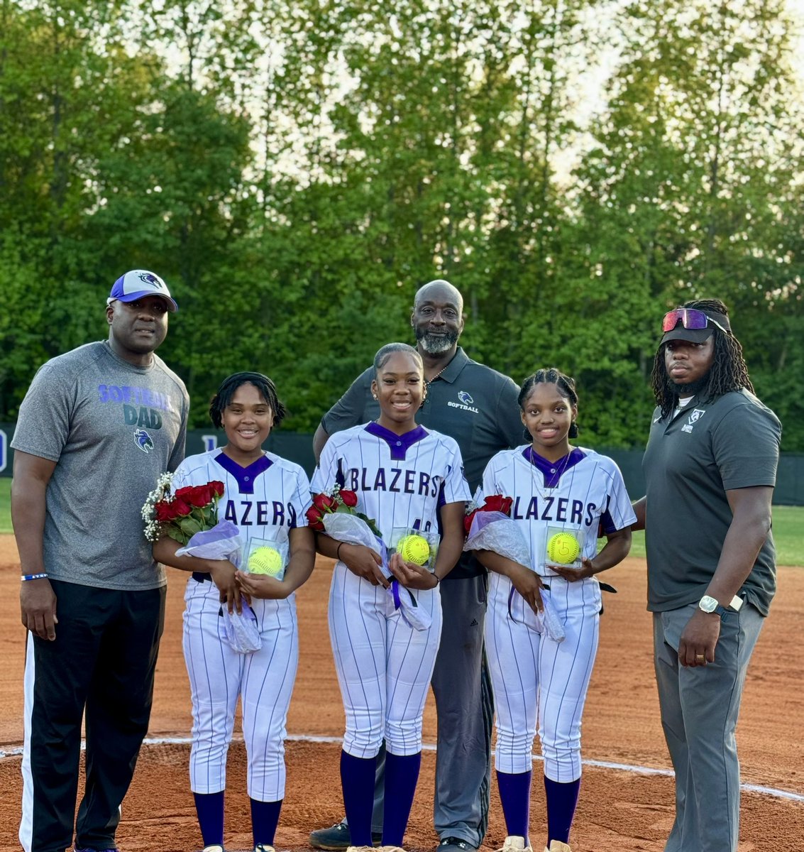 Ridge View Softball tweet media