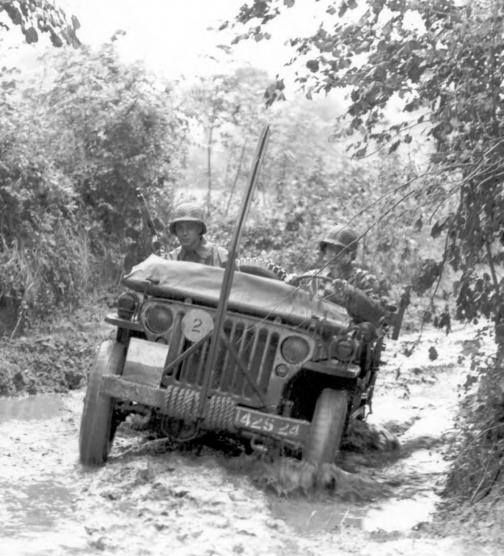 Almost there, keep driving, I can smell the weekend from here! #vintage #fridayvibes #legends #history #frontendfriday
..................... 
Happy Friday! #Friday
........................ 
📸 Unknown #jeep #jeeplife #legendary1941