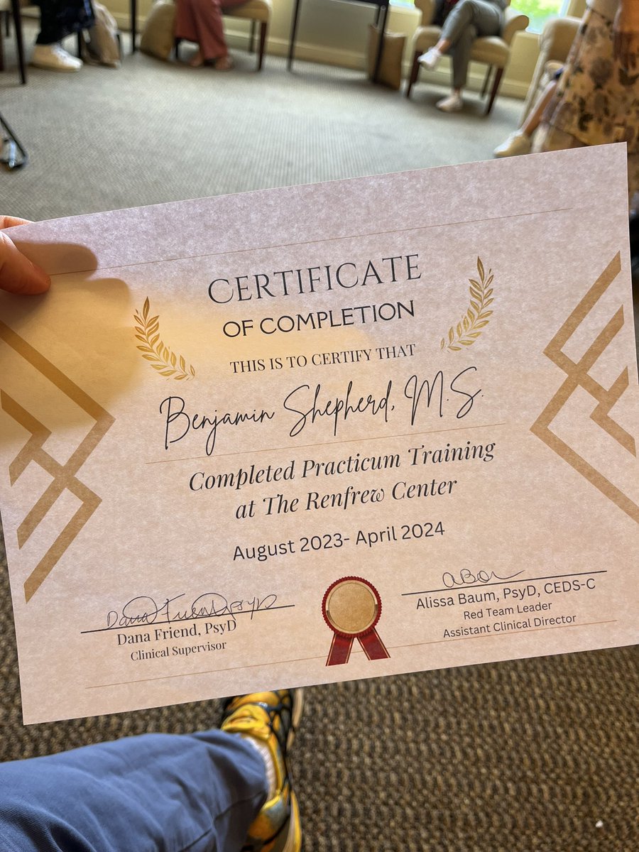 Stigmatologist's tweet photo. Elective practicum @RenfrewCenter ✅! Grateful for the opportunity to connect, learn, and work with this community using The Renfrew Unified Treatment for Eating Disorders and Comorbidity! https://t.co/bpZnYMszYb

Next step: Predoctoral internship at #CMTP @BUmedical! #match2024 https://t.co/CJxJ3gQT5b