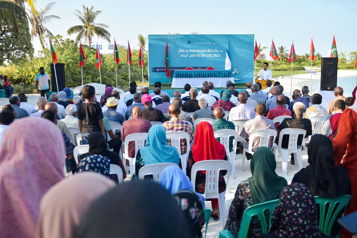 em_saeed's tweet photo. HA Dhidhoo airport tharaggee kurumuge mashroou @MTCCPlc aai havaalukurun @MoCImv . Jumla 71.8h ge bunhikkun. Baaru speedu Raees Dr @MMuizzu aai eku InshaAllah @presidencymv https://t.co/HBqMWDuVWr