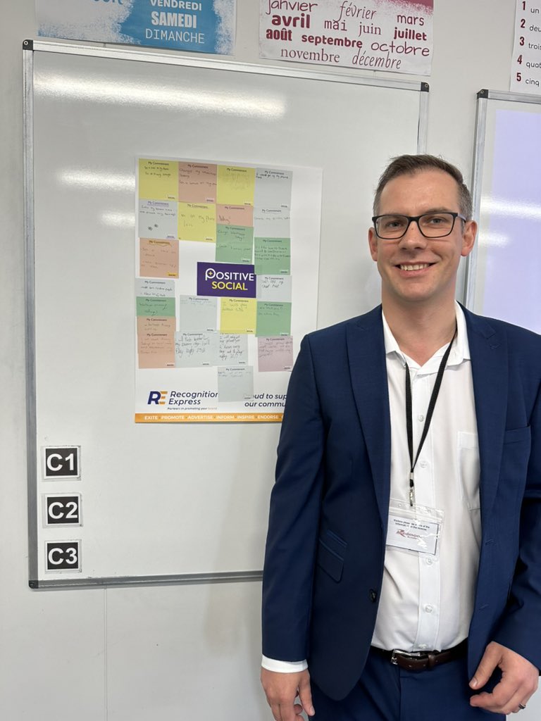 Positive_Soc's tweet photo. Well done to @RecognitionExpr Chris Masters for his successful Positive Social debut today!

About 150 students @RedmoorAcademy made commitments to change their behaviour on social media during Chris’s sessions. 

Just awesome. https://t.co/vwr04DxSIs
