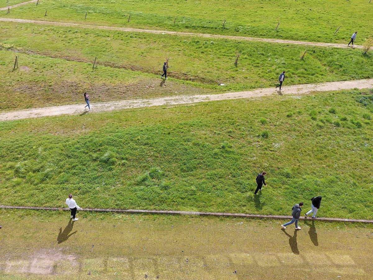 A partir de ce soir, nos étudiants profitent d'une pause printanière avant la reprise et les nombreux examens programmés pour la fin d'année ! 💐
Nous leur souhaitons donc de bonnes vacances avant la dernière ligne droite ! 🌱🌤