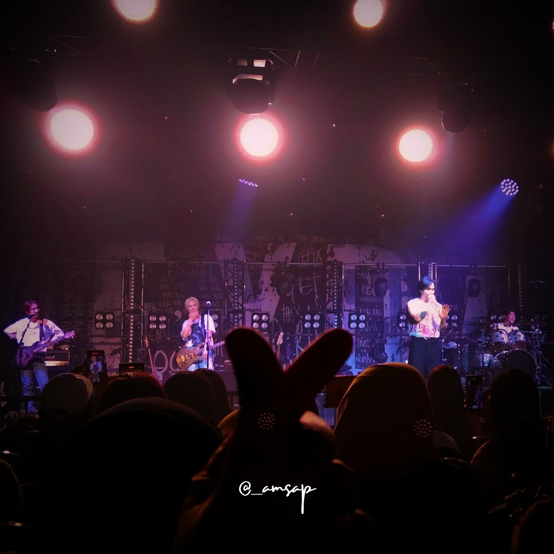 _amsap's tweet photo. #FTISLAND #HEYDAYinJKT
#FotoProfilBaru https://t.co/mdoQPJkm1i