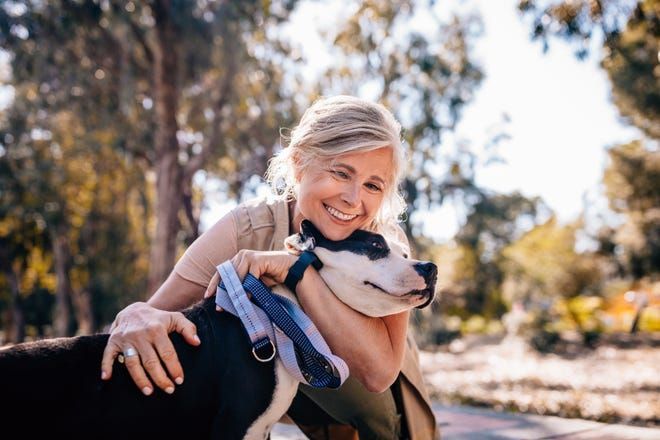 docabc's tweet photo. "...several studies have found that animal ownership is associated with a decrease in mortality from all causes." https://t.co/1d61x7LLDq https://t.co/r7mZVz3ZhN