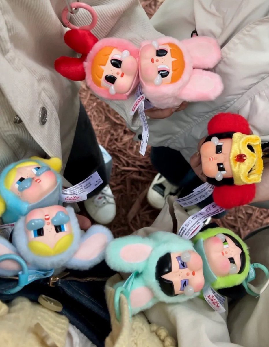 Wanawannn's tweet photo. เปิดจองฟรี Cry Baby X Power Puff Girl keyring 🩷 

น้องๆเป็นพวงกุญแจที่แสนจะโซคิ้วท์ไม่ไหว ไม่มีไม่ได้แล้ว มาพร้อมกับขนนุ่มฟูววว สุดน่ารักนุบนิบ 🫧🩵

Random 550.- ค่าส่ง 40.-
Set 3290.- ส่งฟรี ✨
กดของวันที่ 25 นี้นะคะ (แจ้งยอดชำระหลังจากกดสินค้าแล้ว) ❣️ https://t.co/h7m82fFBt1
