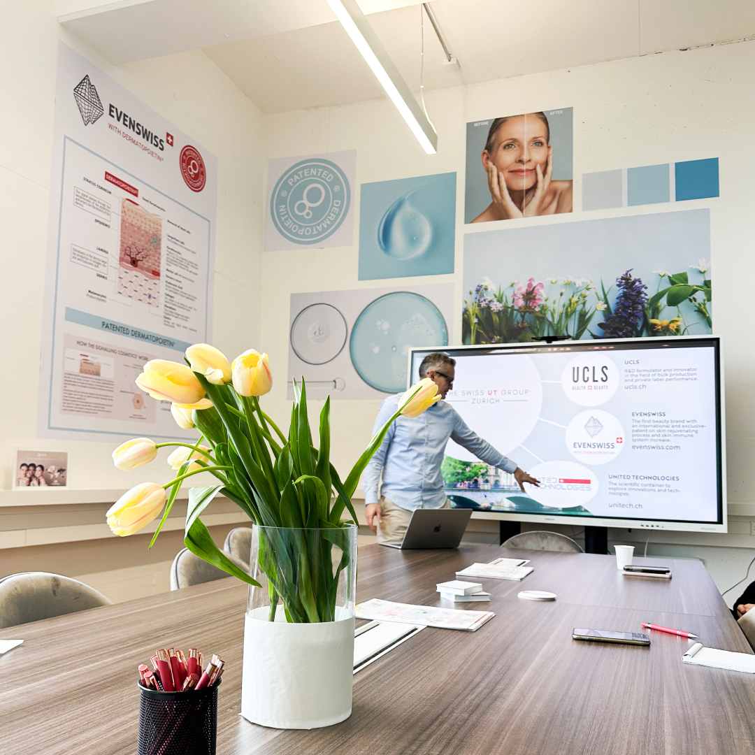 Evenswiss_CH's tweet photo. We at EVENSWISS continuously organize training sessions and seminars for our customers and provide them with the latest advancements in skincare technology, ingredients and techniques. Join #EVENSWISSeducation 👩‍🎓
#evenswiss #swissnesspremium #skin #skincare #skincaretechnology https://t.co/cceuCZDDrc