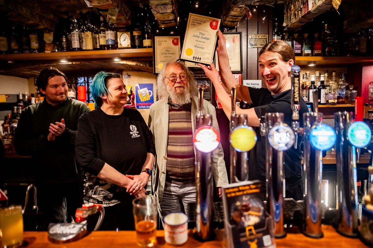 A big thank you to everyone who made it along last night, we really can't overstate how much of an honour it is to be awarded @CAMRA_Edinburgh pub and branch cider pub of the year two years in a row! Cheers to @andycatlincom for taking the pictures of last night.
