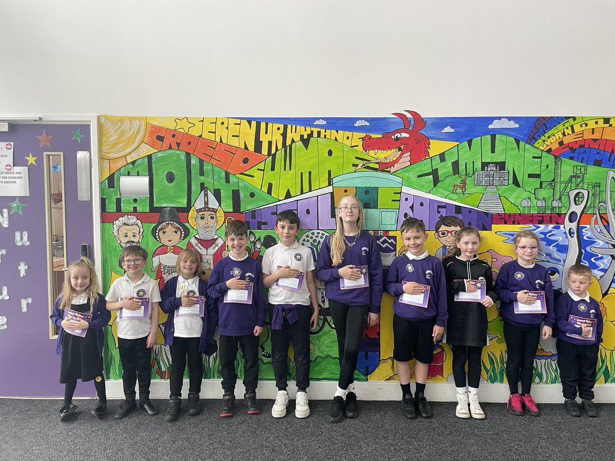Huge congratulations to our amazing 🤩 Stars 🌟 of the Week. Keep shining 🤩. We are all very proud of you 👍🏻 <a href="/BaeBaglan/">Ysgol Bae Baglan</a> #serenyrwythnos