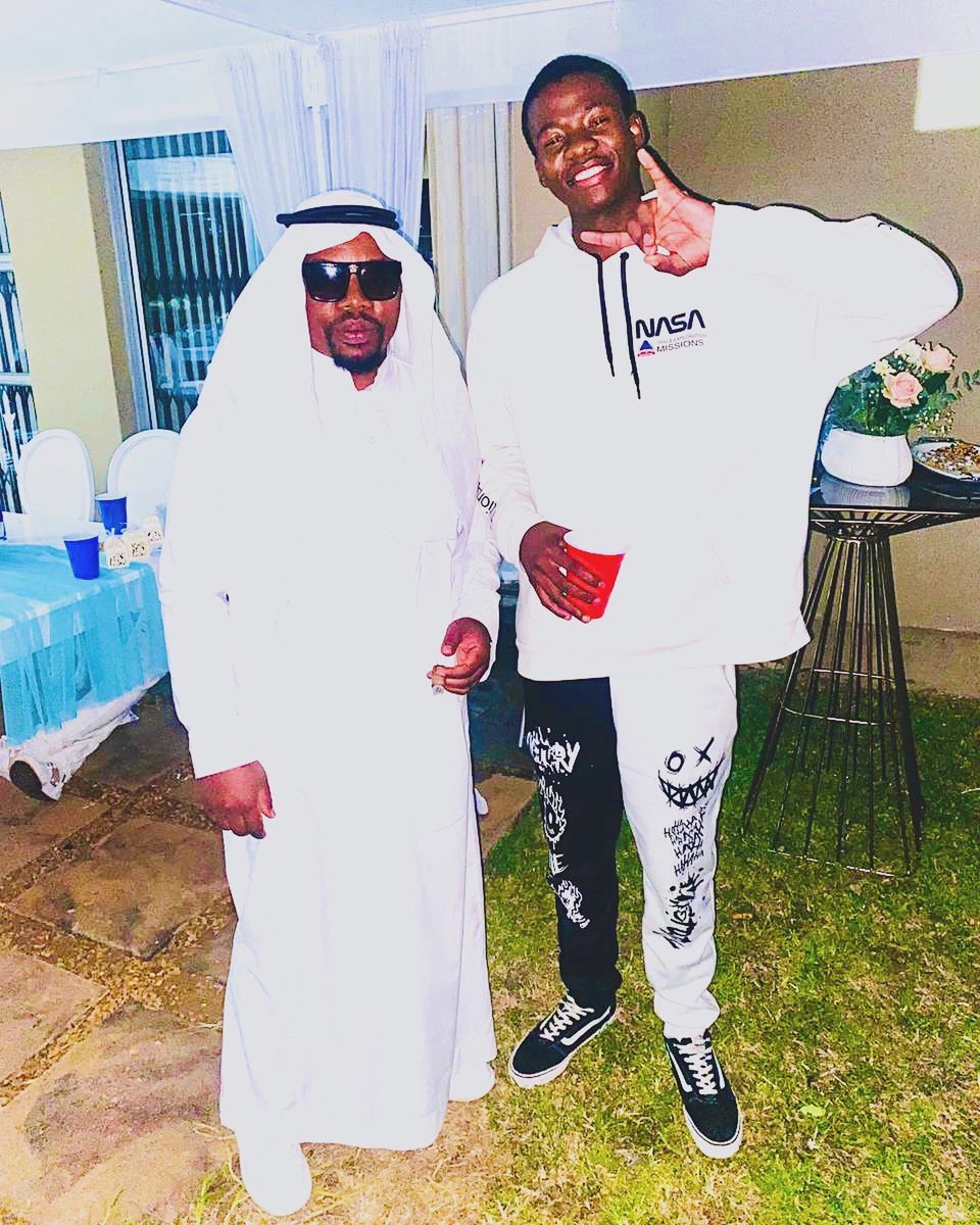 Emirates world wild 🇦🇪🌎together forever stay blessed 😇 and keep blessing others who believe 🇦🇪🙏