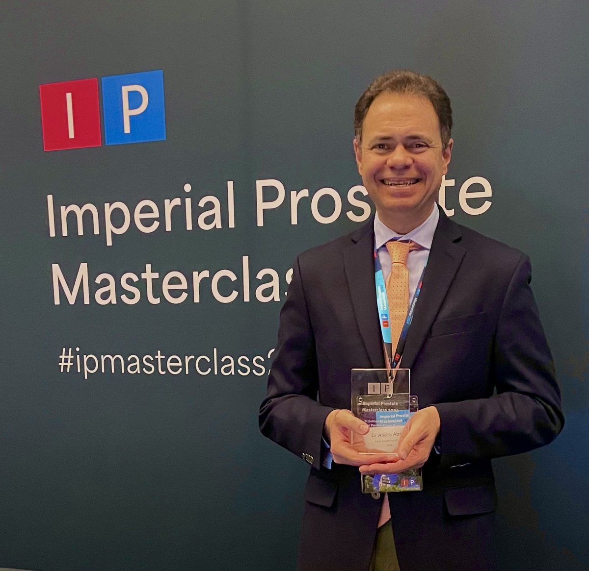 Really appreciate @IP_London for warmly welcome at the outstanding #ipmasterclass24 and for this honorable Award that I share with the research team. I also thank the patients for participating in research Thank you @alirezaghoreifi @KanekoMasatomo @lorenzormc @USC_Urology