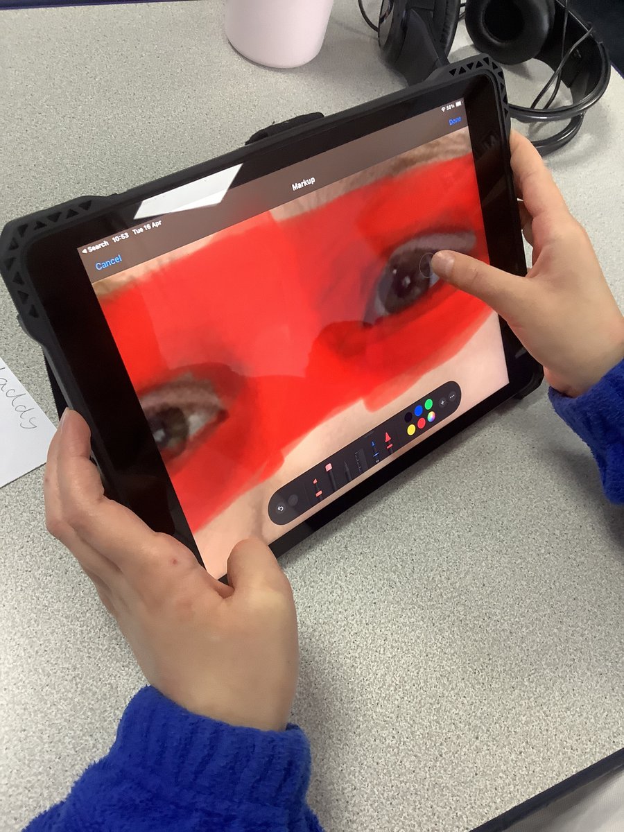 Year 3 took a virtual trip to the Brazilian rainforest. We learned about the significance of the traditional face painting of the Yawanawá tribe which they believe both keeps them safe and respects the spirits of the forest. We used our iPads to paint our own faces in this way.