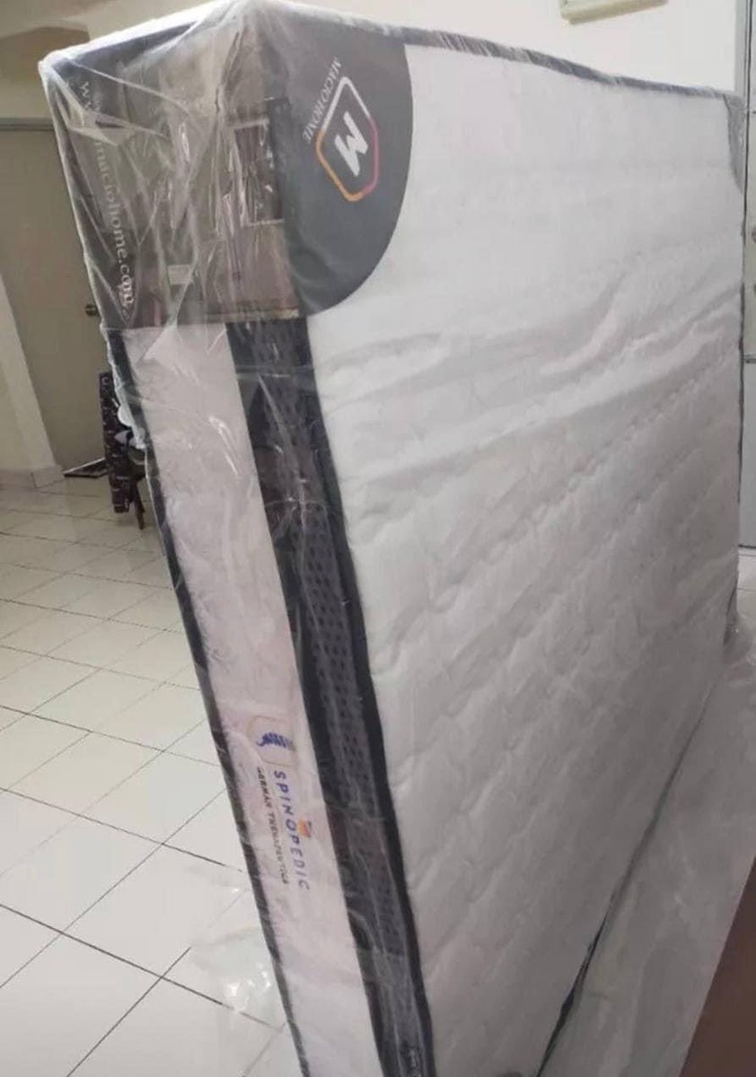DiscountKaw's tweet photo. Tilam tebal 10 inci besar gedabak paling laku! Harga pun murah weh! 🤩

Selalu buat offer kadang2 tak smpai RM200 boleh dapat dah. Sesuai sangat untuk pasangan baru kahwin tgh cari tilam tu. 

Tengok sini👉🏻 https://t.co/j950h8b7ps

Tebal pun tebal. Bagus untuk tulang belakang. Selesa puas hati. Beli sekali boleh pakai lama. Duit lebih boleh beli benda lain.