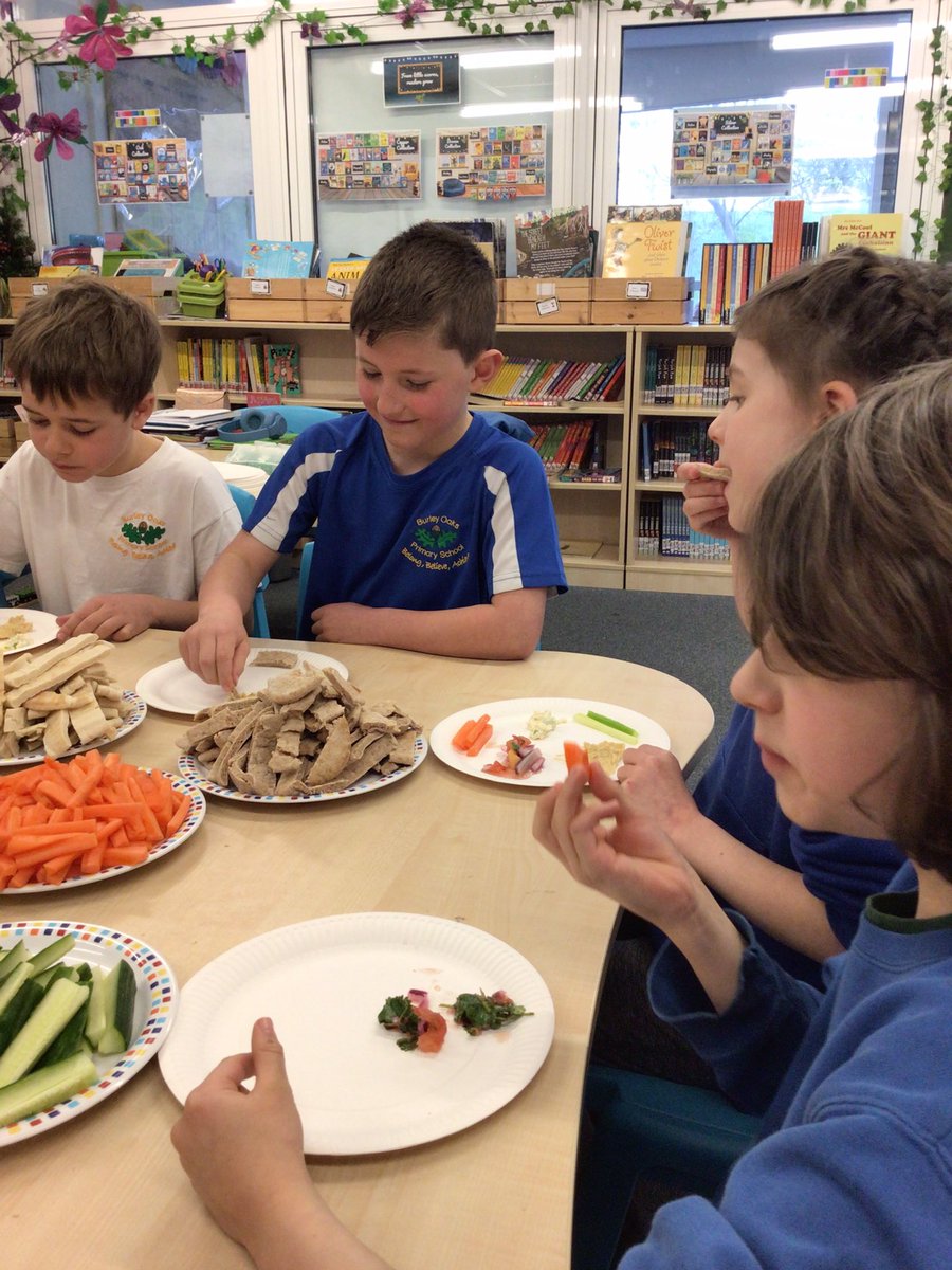 Year 3 are very impressed with the dips they made. What a lovely Friday treat!