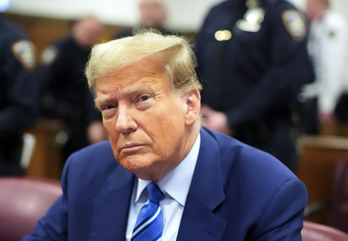 🚨BREAKING: Trump campaign says it will deploy thousands of election workers to monitor poll sites! 

Do you approve this? 
YES or NO