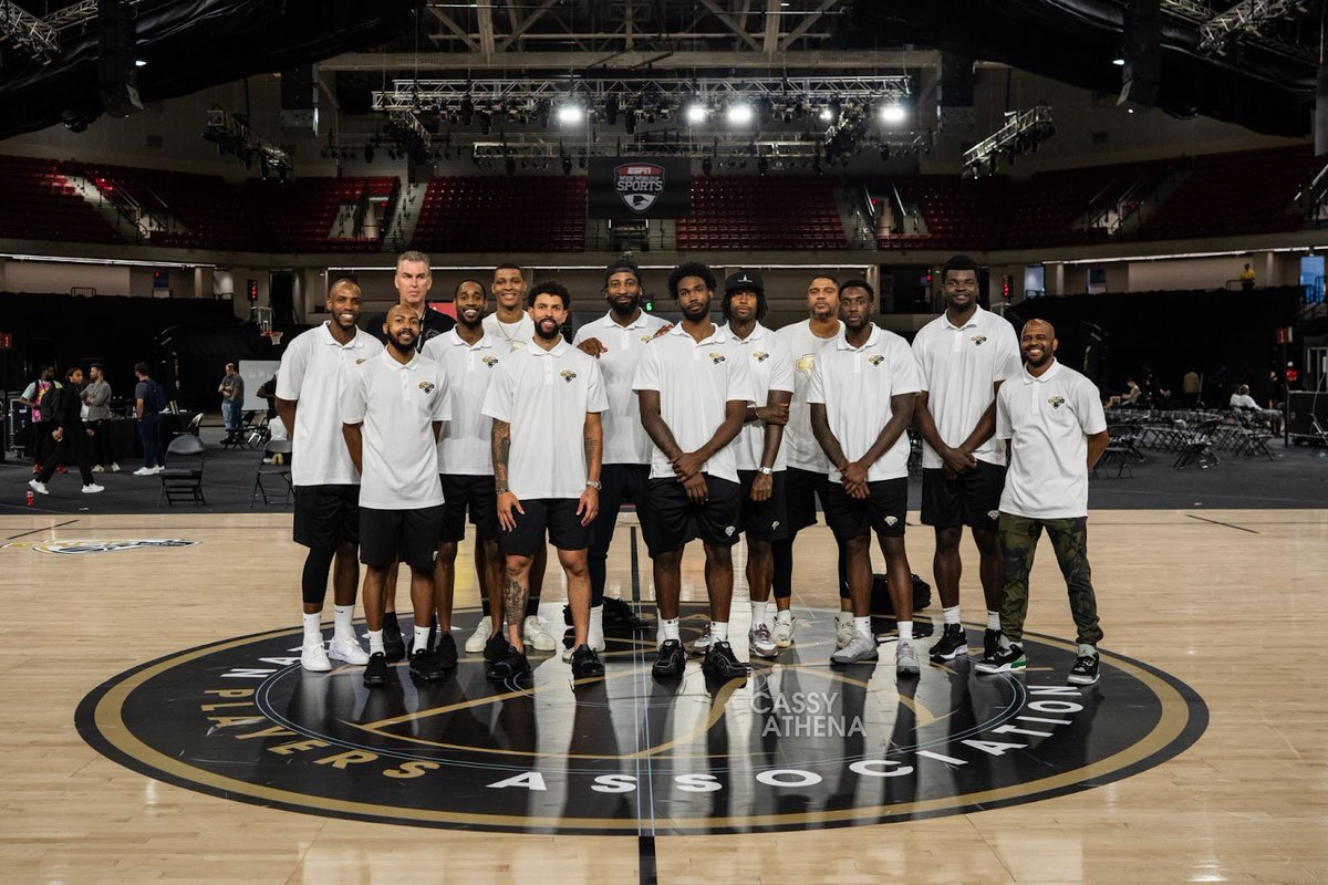 TOP 100 Coaches Appreciation Post (2023 camp) 👏 @cassyathena 📸

#NBPATOP100 #ThisIsWhereItAllBegins