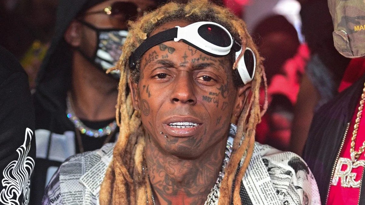 rappers better than Lil Wayne

A THREAD