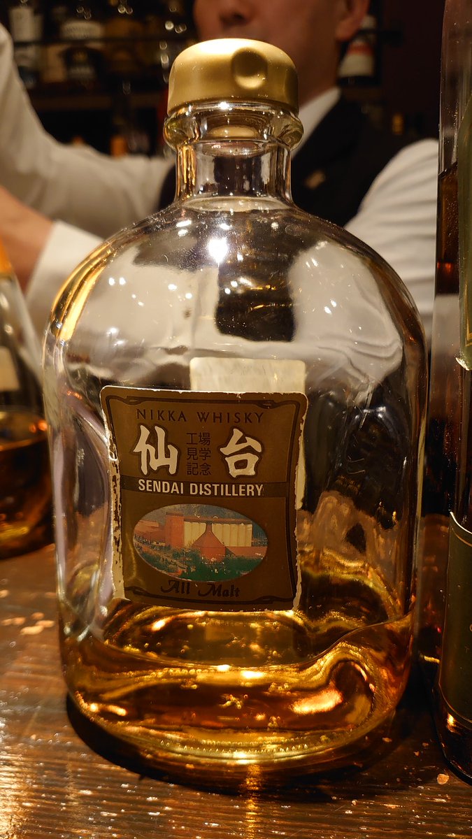 macaud's tweet photo. 銀座酒。3杯2200円。安くてごめんなさい。#ツイッター晩酌部 #BarCalmare (バー カルマーレ) #twlc https://t.co/as5QVl8v0D