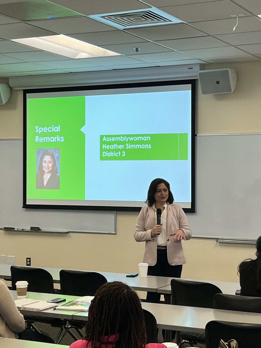 We are live this morning at South Jersey Technology Park for @SouthJerseySTEM Ecosystem’s Convening! Lots of great inspiring speakers so far! #NJSTEM @NewJerseyTSA @NewJerseyDOE @NJEA @RDCouncilNJ @RowanUniversity @rcsjcumberland @njsba @Mbspeak