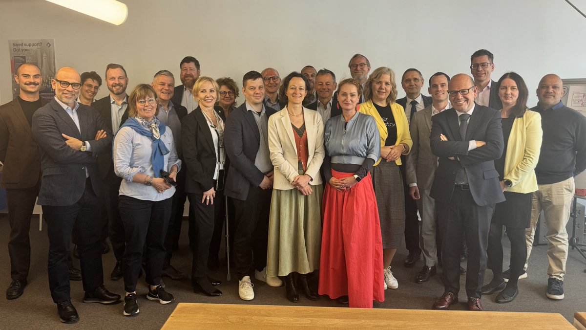 DIGITALEUROPE (@digitaleurope) on Twitter photo <a href="/Codecool_global/">Codecool</a> <a href="/HungaryintheEU/">Hungary in the EU</a> <a href="/techUK/">techUK</a> <a href="/AMETIC_es/">AMETIC</a> <a href="/Agoriafr/">Agoriafr</a> <a href="/Agorianl/">Agorianl</a> <a href="/ANIS_RO/">ANIS Romania</a> <a href="/TechFinland/">Teknologiateollisuus</a> <a href="/teknikforetagen/">Teknikföretagen</a> <a href="/TechSverige/">TechSverige</a> <a href="/GZSnovice/">Gospodarska zbornica Slovenije</a> <a href="/luispardo1/">Luis Pardo Céspedes</a> <a href="/HeidemannLasse/">Lasse Heidemann</a> <a href="/swicoDEU/">Swico</a> <a href="/TRbilisimvakfi/">Türkiye Bilişim Vakfı</a> <a href="/INFOBALT_LT/">INFOBALT</a> <a href="/EstonianIct/">Estonian ICT Cluster, ITL</a> No better way to end this enriching #DEPresidencySummit than with one last family picture.
Europe’s tech leaders agree: we have a lot of potential. We just have to harness it to become #aDigitalPowerhouse.
✨ Big task, but if we can dream it, we can build it. <a href="/Codecool_global/">Codecool</a> <a href="/HungaryintheEU/">Hungary in the EU</a> <a href="/techUK/">techUK</a> <a href="/AMETIC_es/">AMETIC</a> <a href="/Agoriafr/">Agoriafr</a> <a href="/Agorianl/">Agorianl</a> <a href="/ANIS_RO/">ANIS Romania</a> <a href="/TechFinland/">Teknologiateollisuus</a> <a href="/teknikforetagen/">Teknikföretagen</a> <a href="/TechSverige/">TechSverige</a> <a href="/GZSnovice/">Gospodarska zbornica Slovenije</a> <a href="/luispardo1/">Luis Pardo Céspedes</a> <a href="/HeidemannLasse/">Lasse Heidemann</a> <a href="/swicoDEU/">Swico</a> <a href="/TRbilisimvakfi/">Türkiye Bilişim Vakfı</a> <a href="/INFOBALT_LT/">INFOBALT</a> <a href="/EstonianIct/">Estonian ICT Cluster, ITL</a> No better way to end this enriching #DEPresidencySummit than with one last family picture.
Europe’s tech leaders agree: we have a lot of potential. We just have to harness it to become #aDigitalPowerhouse.
✨ Big task, but if we can dream it, we can build it.