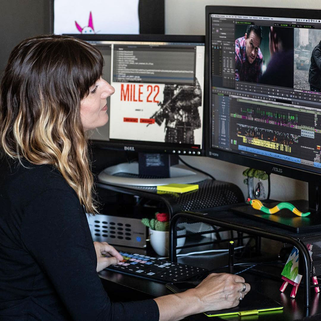 🎞️ #FlashbackFriday — Editor Melissa Lawson Cheung 📷 instagr.am/irinalogra ▶️ avid.com/media-composer #mile22 #cut #avidmediacomposer #editing #editor #postproduction #mediacomposer #avid