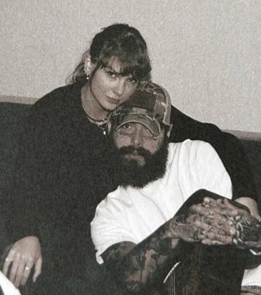 taylorswiftbr's tweet photo. Taylor Swift ao lado de Post Malone. 🤍 https://t.co/7TiUgMzNVX