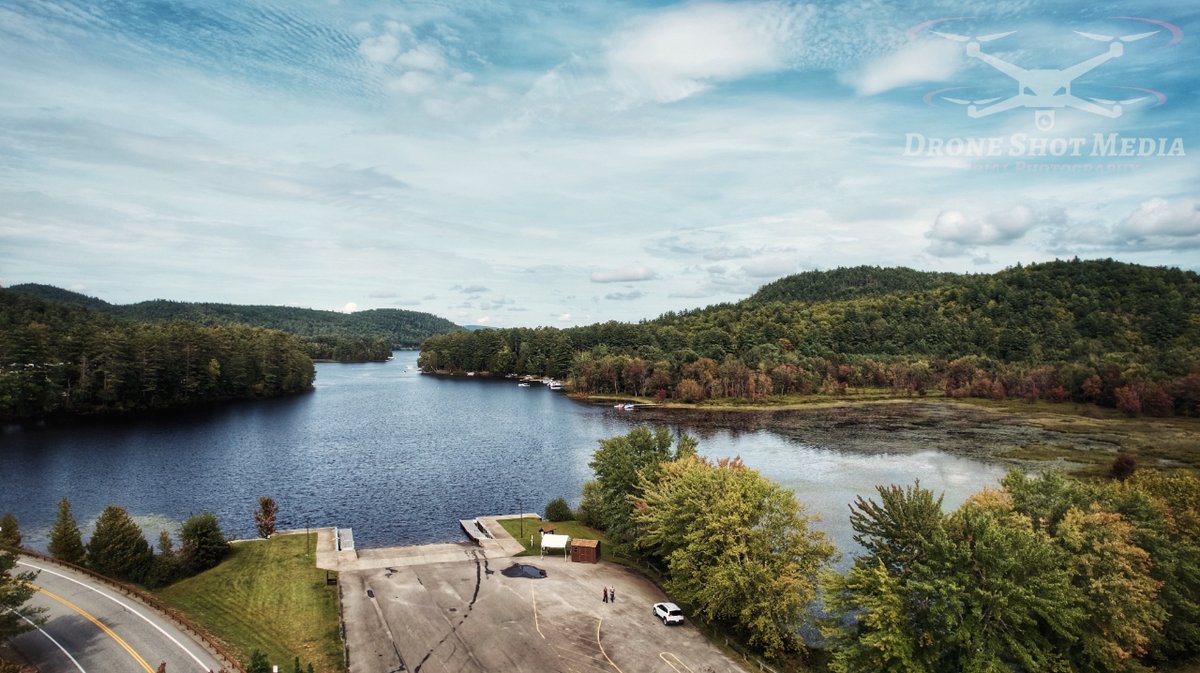 Closing out the week with a late summer #droneshot of #schroonlake

Looking forward to another summer of some #beautifuldestinations

#travelphotographyguide #new_york #photographynature #travelphotography📷 #droneofficial #photographyday #travelshots #dronefeed #droneflying