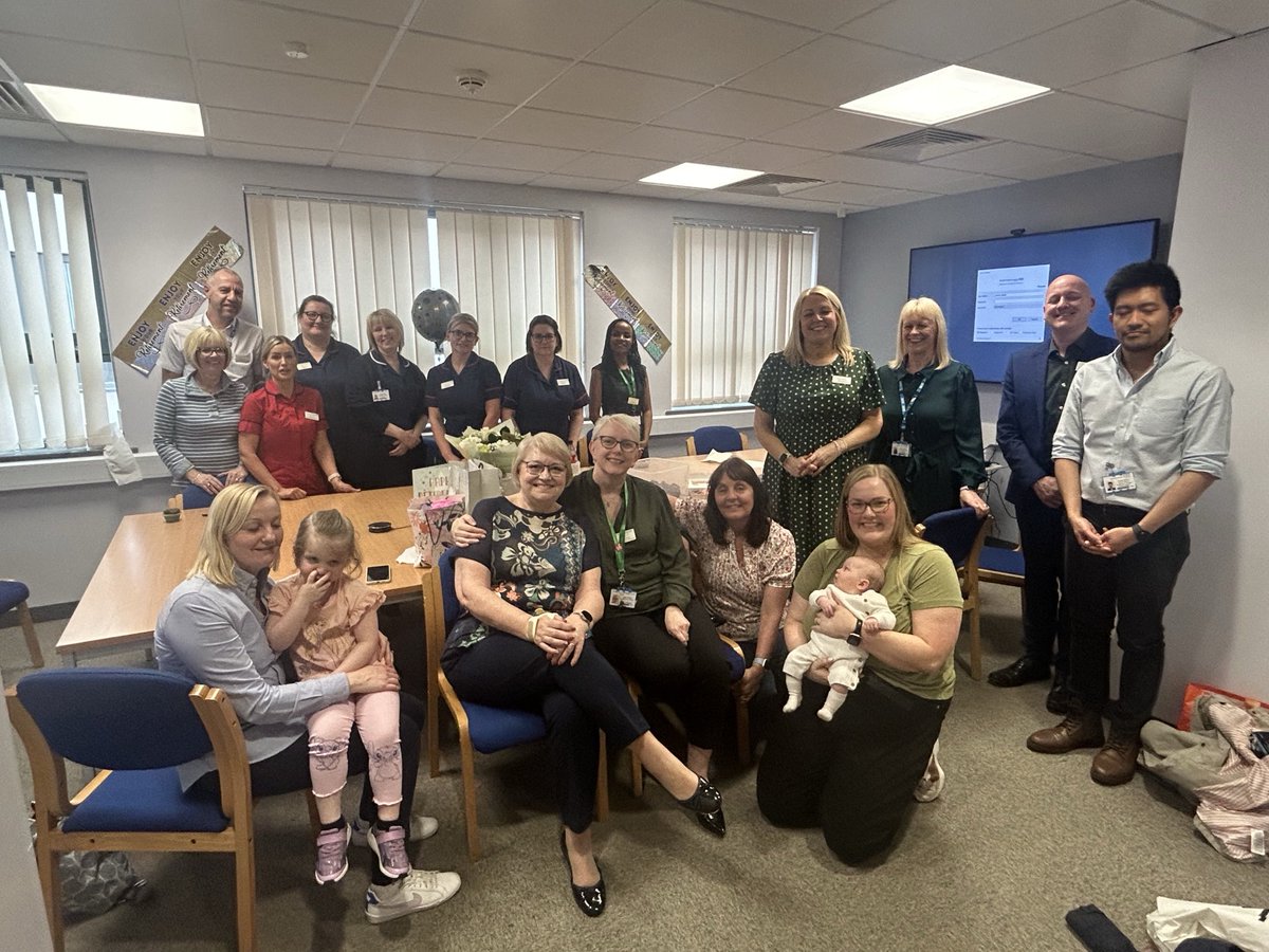 RebeccaSaville4's tweet photo. We said farewell to our wonderful colleague ⁦@DosMyht⁩ . Mandy Watson has been amazing. We wish you well 👇🏻 and thank you for all you’ve  done for our Division, particularly our patients. 😘 https://t.co/mIGgcsmsbu