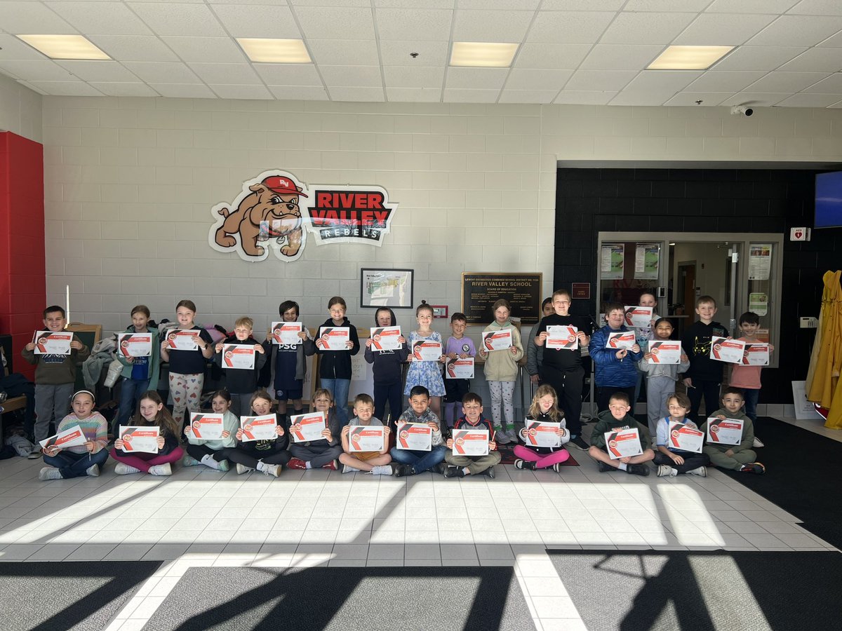 kwasnykate's tweet image. REBELS OF THE WEEK! 🥳 #RebelPride #SD113a