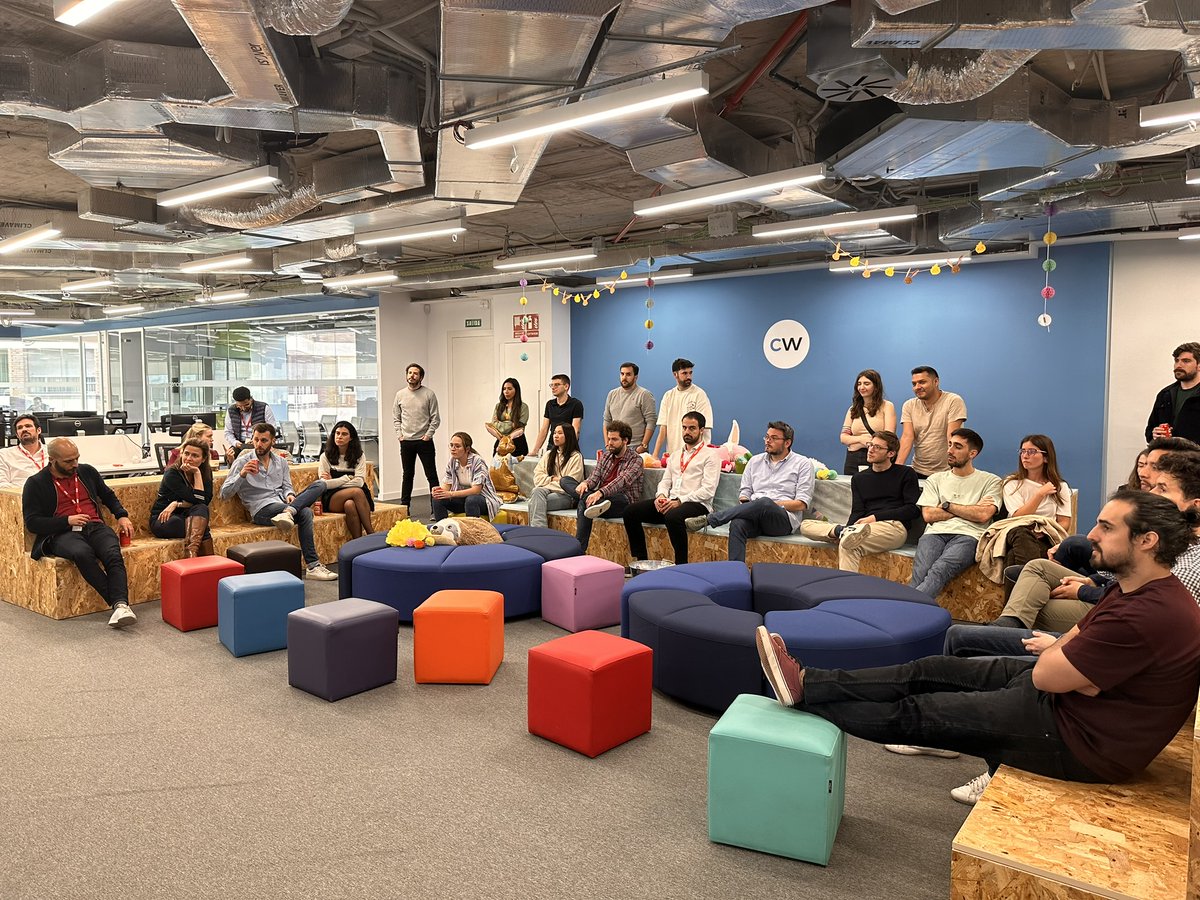 Thank you to Almudena Sanz, Senior Data Scientist at Elastic Search, and everyone who joined us at our Madrid Office for the second CoverTech Talks! It was an insightful discussion exploring how Observability #AI Assistants are shaping the future of problem resolution.
