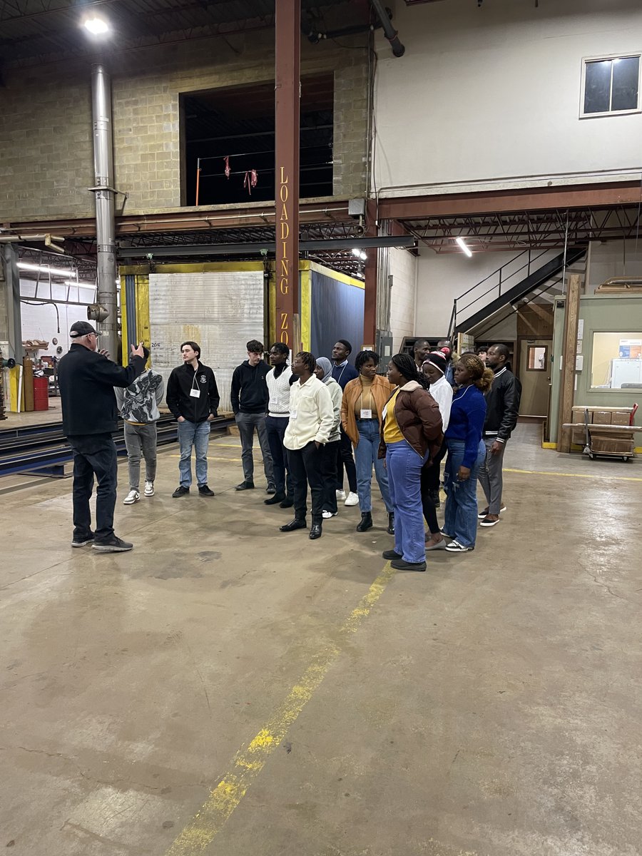 We love showing local youth the great things that are happening right in their backyard. Another great tour!

#tours #retention #students #jobseekers #employment