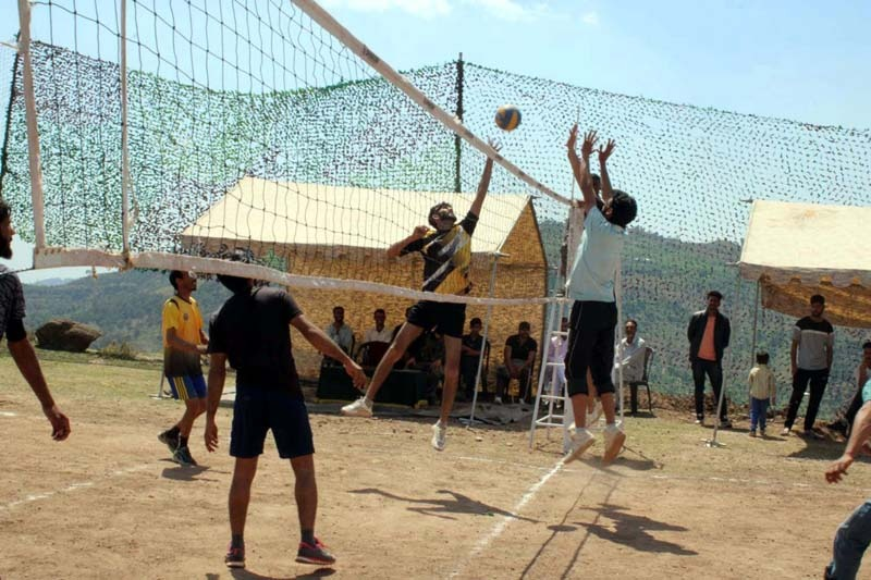 'Indian Army uplifts Rajouri's youth with a Volleyball Tournament and Career Counselling Programme, nurturing talent and guiding towards bright futures. #IndianArmy #YouthEmpowerment'
#IndianArmyWithAwam 
#JammuAndKashmir
#JusticeForNeha 
#MarketMahalakshmiMovie  #WestBengal
