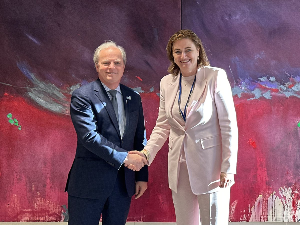 Good to meet @karienvangennip, Deputy Prime Minister & Minister of Social Affairs and Employment #Netherlands 🇳🇱 to talk about equitable labor markets to foster more inclusive growth in countries & how a strong #IDA21 can help countries regain lost development ground.