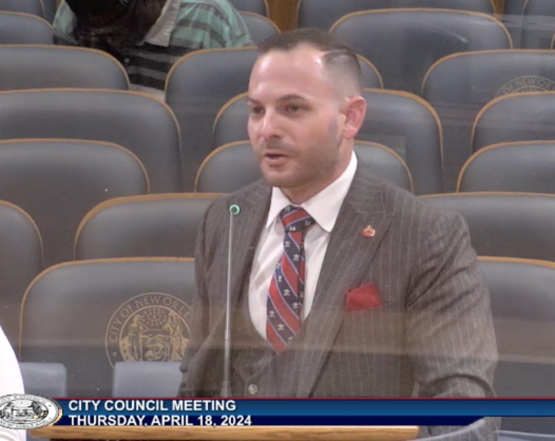 @dirtybirdie_ @DonaldJTrumpJr French Quarter cigar bar owner, testifying this week for permit for store parklet.  Note his tie.  New Orleans is not a sanctuary city.